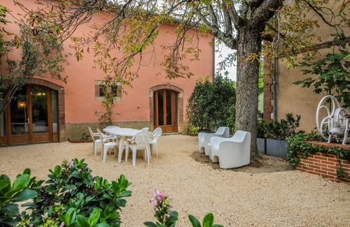 Labessiere-Candeil House | Gîte de la Plonde, Un Grand Confort Dans un Lieu Hors du Commun en Occitanie