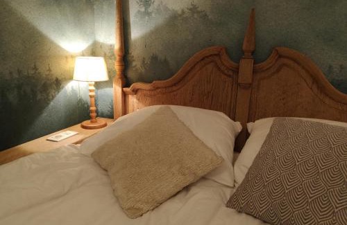 Bievre House | Gîte des Genêts en terrasses