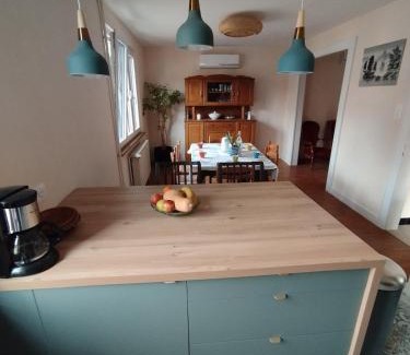 Gingsheim House | Gîte des Quatre Vents 6 à 8 personnes proche Strasbourg au calme, jardin,ping pong, oeuf frais