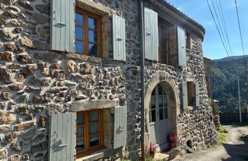 La Breure House | Gîte et piscine au sein de La Bastide de la Breure