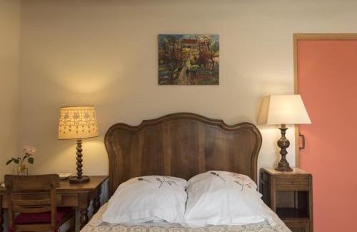 Souvigny House | Gîte familial en ferme équestre avec piscine, nature et confort à Souvigny - FR-1-489-466