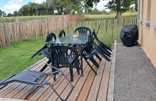 Saint-Quentin-sur-le-Homme Cottage | Gîte 20 min from Mont-Michel