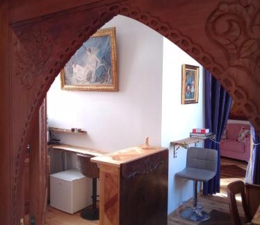 Saint-Vallier Apartment | Gîte groupe cycliste via rhona Les Capucines
