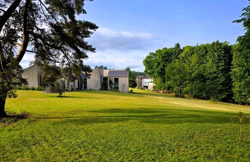 Latronquiere Cottage | Gîte in architect-designed house
