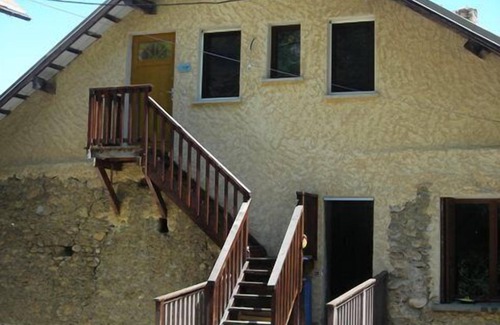 Saint-Crepin Apartment | Gîte 'L'Alp' classified 2 stars - 4 pers