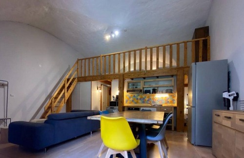 Rochessauve House | Gîte la Châtaigne en Bord de Rivière avec Cascade - Domaine au Ch'ti Ardéchois