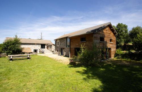 Yssingeaux House | Gîte la Pervenchère