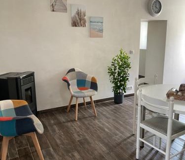 La Gaubretiere House | Gîte La Petite Renaudière - proche parc du Puy du F