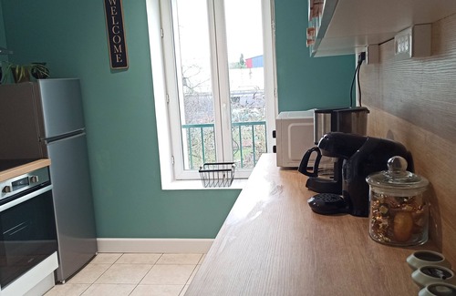 Verdun Apartment | Gîte LE FRANCAIS: meublé 3 étoiles, 2 chambres, GARAGE et JARDIN, CLIMATISATION
