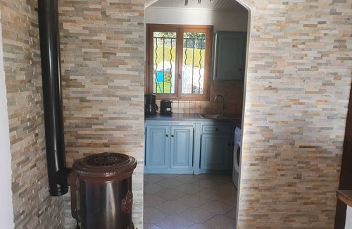 Touet-de-l'Escarene House | Gîte le Rocher de l'Albera - Laurélie