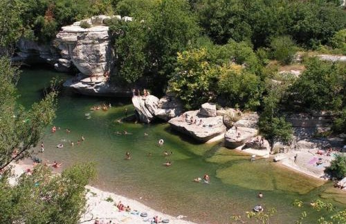 Saint-Alban-sous-Sampzon House | Gîte Lou Cagnard au coeur des gorges de l'Ardèche