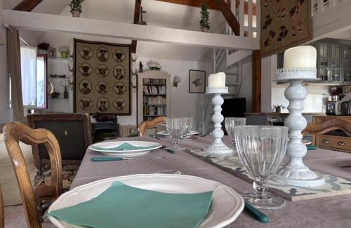 Toulon-sur-Allier House | Gîte paisible avec poêle à bois proche réserve naturelle - FR-1-489-463