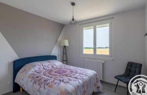 Meon House | Gîte rénové 2023 avec terrasse, proche Zoo de La Flèche, idéal motards, 6 pers, wifi, parking sécurisé - FR-1-622-60