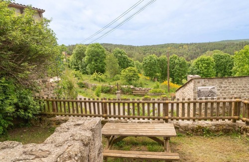 Villeneuve House | Gîtes de France 3 épis 6/7 pers à la Chaze