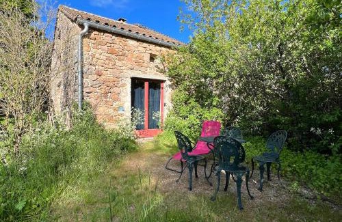 Avene House | Gîtes de Rouvignac