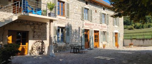 Lhuis Bed & Breakfast | Gîtes et Chambre d'Hôtes Le Vieux Chêne