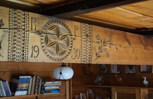 Nowy Targ Ski Chalet | Góralska chata z 1930r.