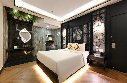 Nguyen Thai Binh Hotel | G8 Riverside Hotel Saigon