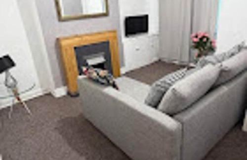 Granarola Apartment | Gabicce Mare Flat for Six Guests