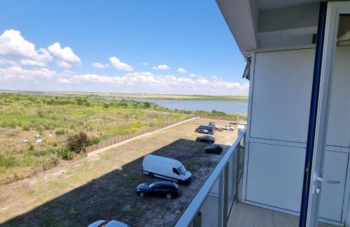 Neptun Apartment | Gabriel Blaxy