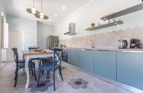 Aurelio Apartment | Gabrielle Charming Apartment in Trastevere