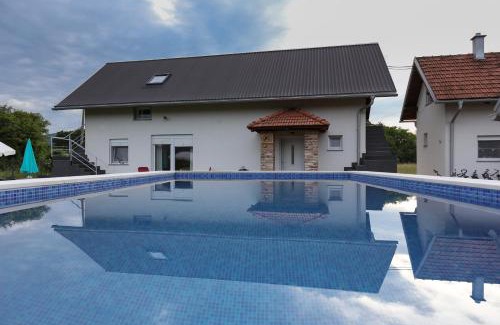 Otocac Apartment | Gacka Valley