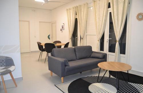 Saint-Claude Apartment | Galhy's House