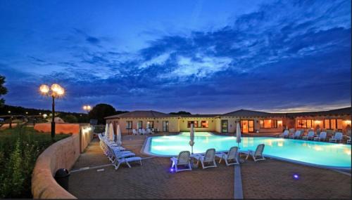 Aglientu Apartment | Gallura style Res Baia Del Mirti B4 1BedAp sleeps4