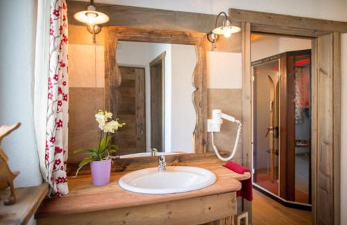 Chifa House | Galtinerhof