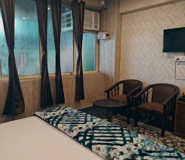 Haridwar Hotel | Ganga Savera - On Ganga Ghat
