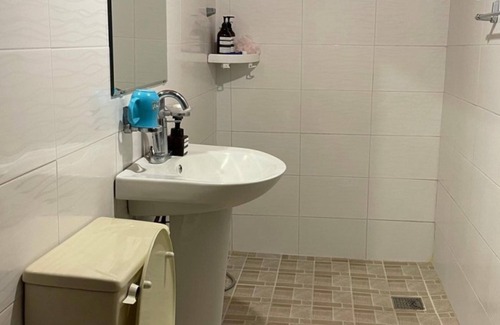 Kyul-tong House | Gangjin Dahyang Sochuk Hanok Pension