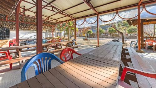 Seorak House | Gapyeong dolgungpensyeon&kaempingjang
