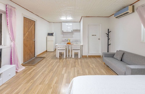 Sang House | Gapyeong Hanulteo Pension