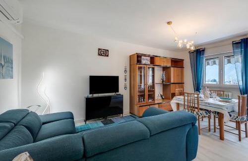 Riva del Garda Apartment | Garda Lake View From The 7th Floor - Happy Rentals