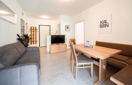 Caldaro Sulla Strada del Vino Apartment | Garden apartment with parking space - 5 min to the center