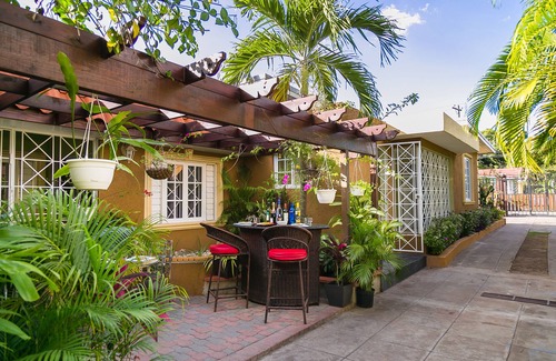Eastwood Park Apartment | Garden of Bliss#2, RedHill Fishpond, Kingston
