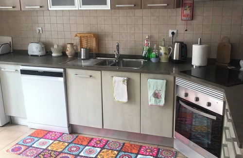 Rio de Mouro Villa | Garden residence in large private property.well situated for seeing the sights