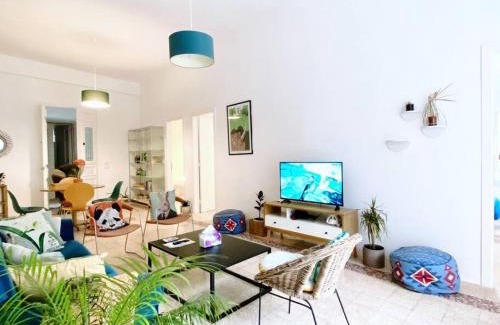 Beirut Apartment | Garden View Apt 4BR Beirut