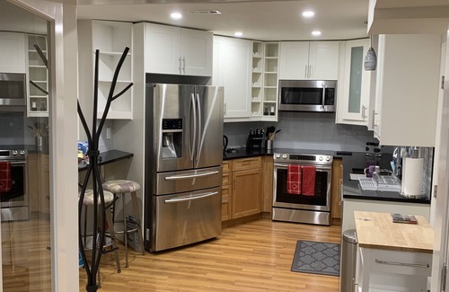 McMillan House | Garden View Suite is a great place to unwind!