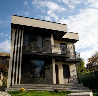 Garni Villa | Gardeni Guest House