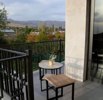 Garni Villa | Gardeni Guest House