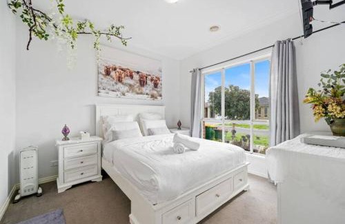 Officer Bed & Breakfast | Gardenia Serenity & Wellness Retreat