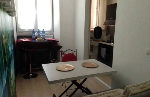 Rione XIV Borgo Apartment | Gardenvaticanflat83 , 350 mt. from st. Peter, via Crescenzio 83