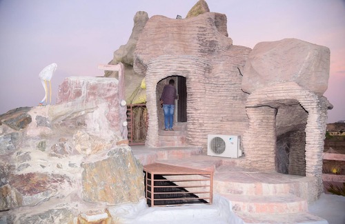 Pali Resort | Garh Girvar Resort & Spa