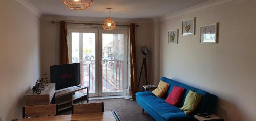 Tilbury Apartment | Garland Modern Apartment Tilbury with Parking