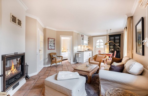 Archsum Apartment | Gartensuite - Exklusive Ferienwohnung Unter Reet für 2 Personen