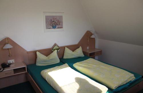 Rosengarten House | Gasthaus & Hotel Grünhof