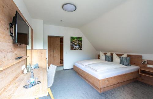 Simonswald House | Gasthaus Rebstock