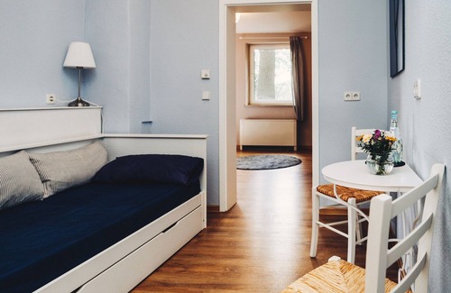 Oberhavel House | Gasthaus und Pension Alter Hafen