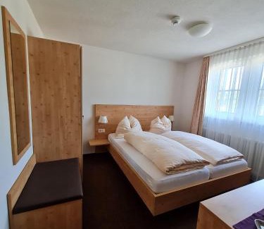 Loerrach Hotel | Gasthaus zum Kranz